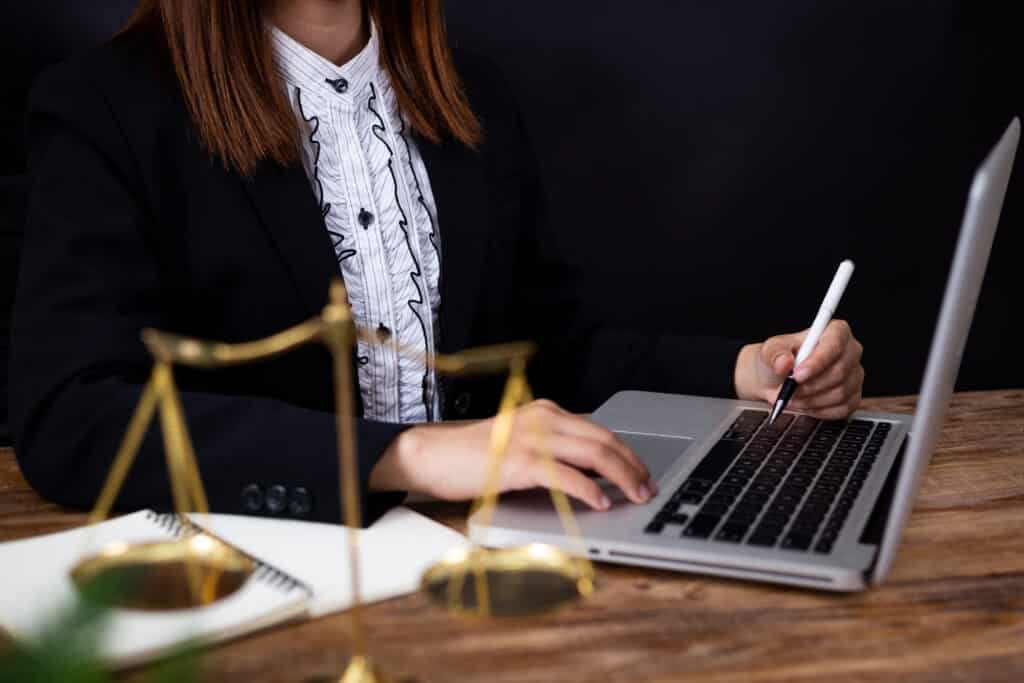 it support for lawyers 10