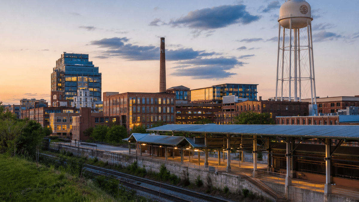 Grok vs Chatgpt: Which AI Tool Fits Your Durham, NC Business? 2 is grok better than chatgpt section break